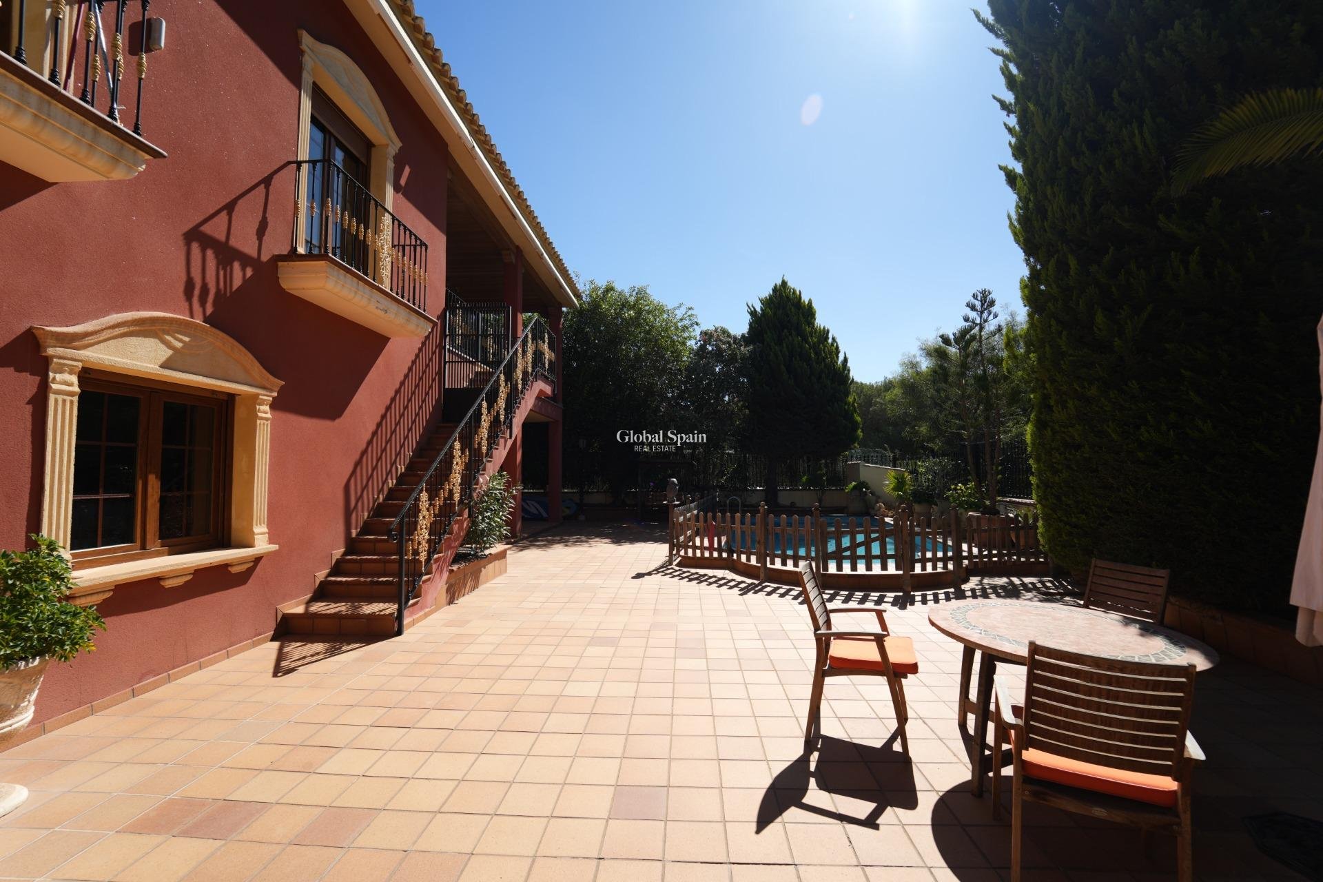 Wiederverkauf - VILLA -
ORIHUELA COSTA - CAMPOAMOR