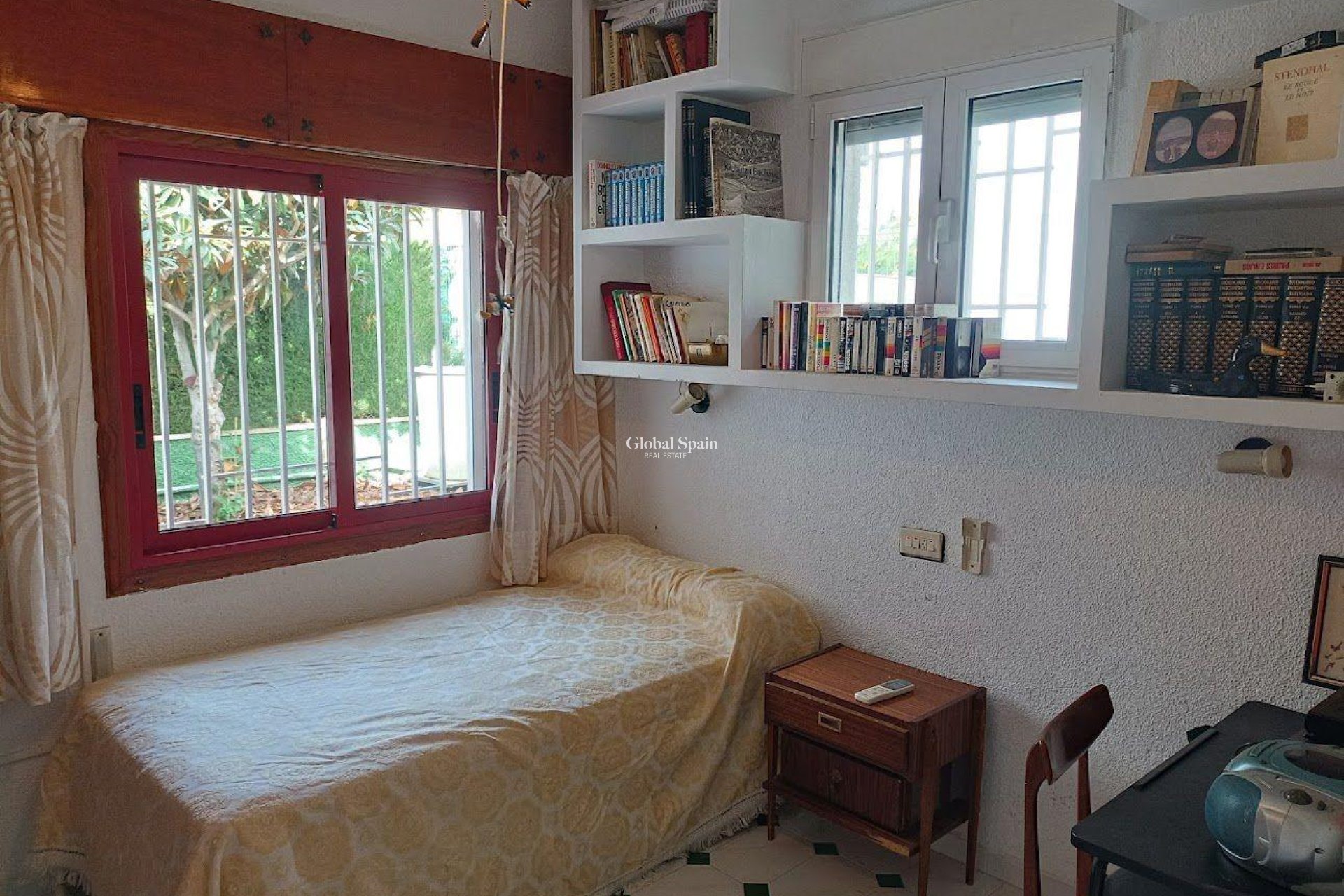 Wiederverkauf - VILLA -
ORIHUELA COSTA - CAMPOAMOR