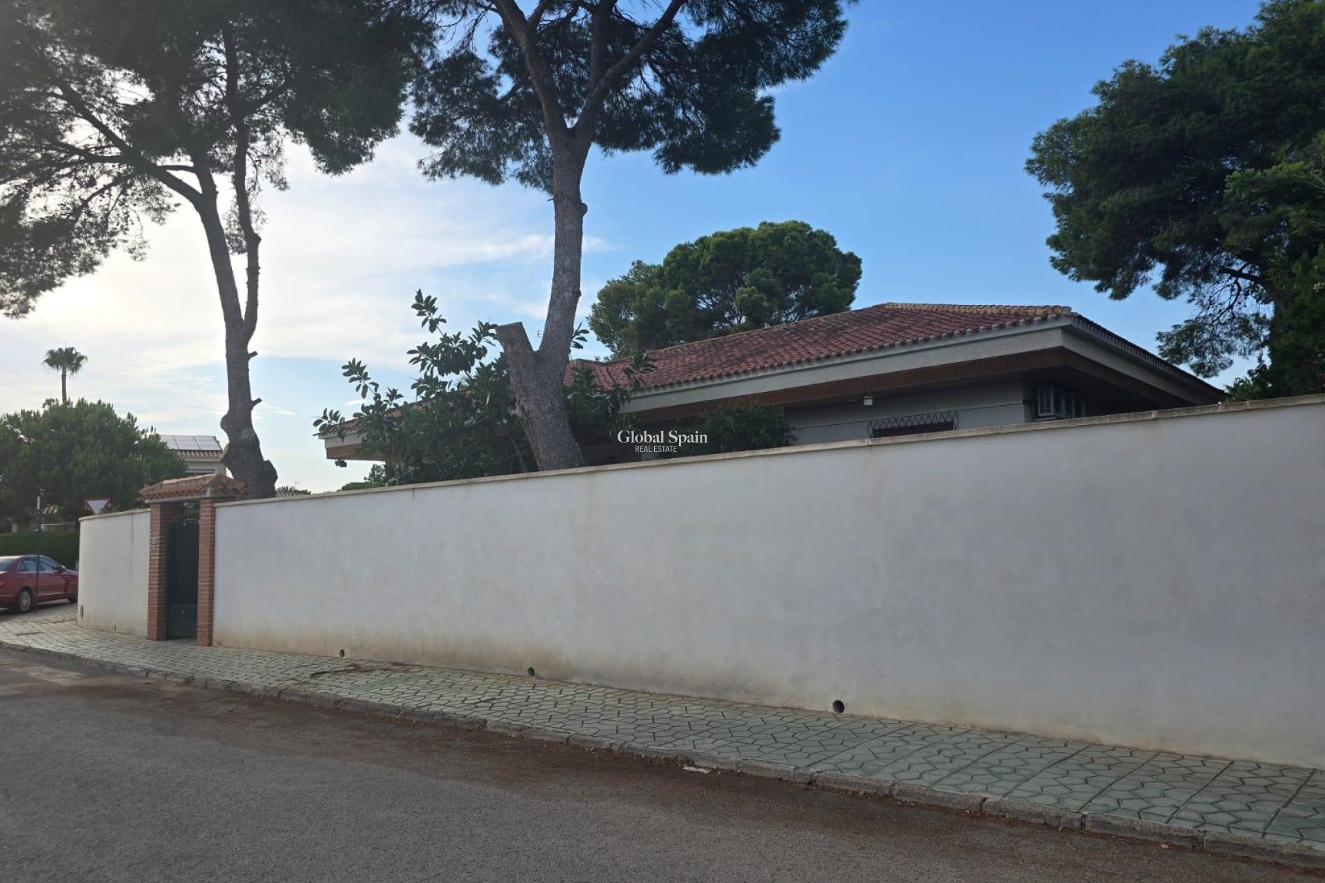Wiederverkauf - VILLA -
ORIHUELA COSTA - CAMPOAMOR