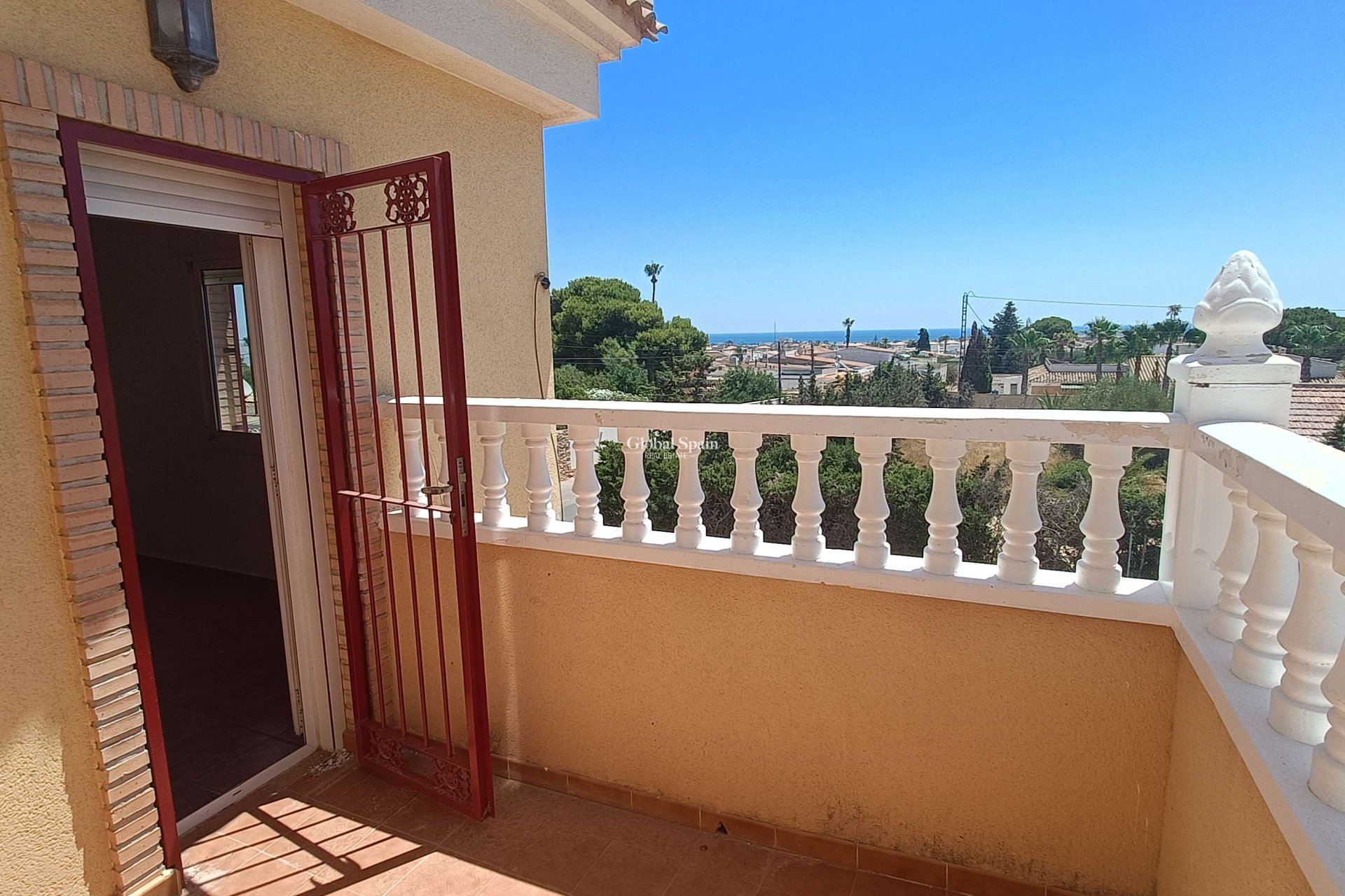 Wiederverkauf - VILLA -
ORIHUELA COSTA - Castillo de Don Juan