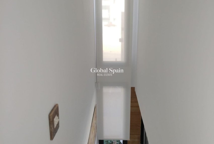 Wiederverkauf - VILLA -
ORIHUELA COSTA - Costa Blanca