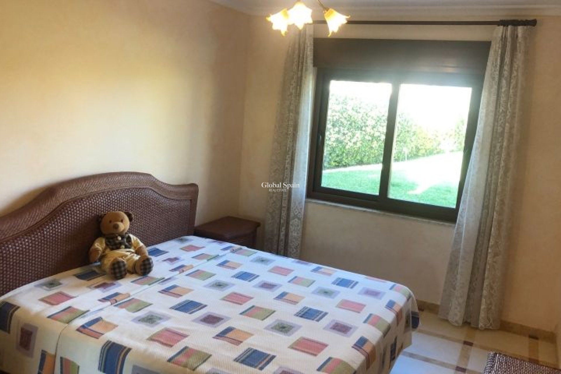 Wiederverkauf - VILLA -
ORIHUELA COSTA - Costa Blanca