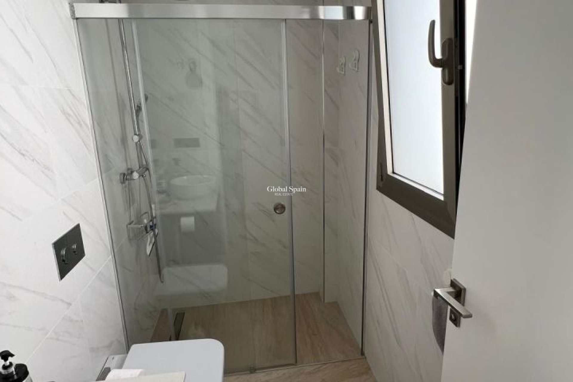 Wiederverkauf - VILLA -
ORIHUELA COSTA - Costa Blanca