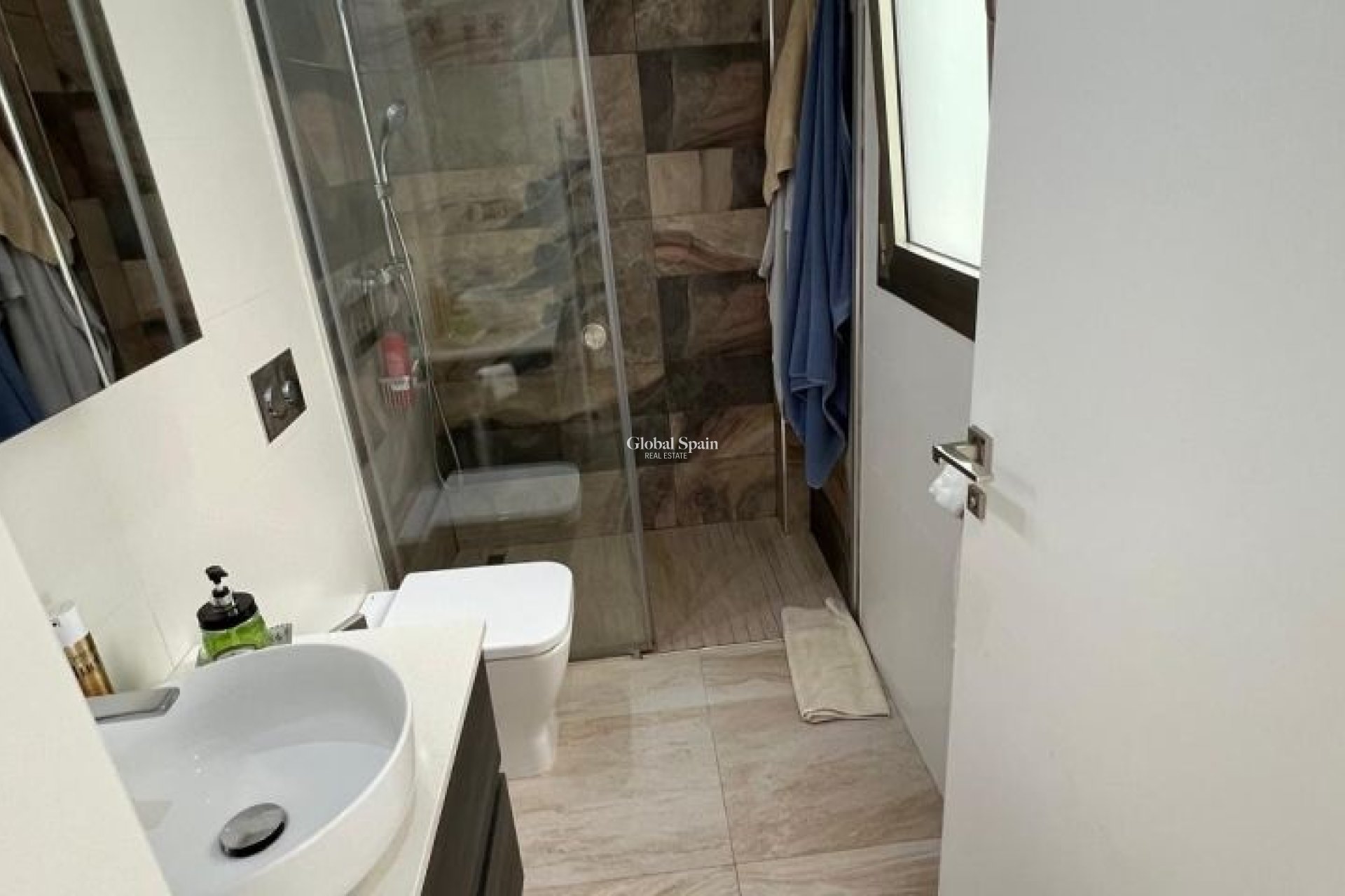 Wiederverkauf - VILLA -
ORIHUELA COSTA - Costa Blanca