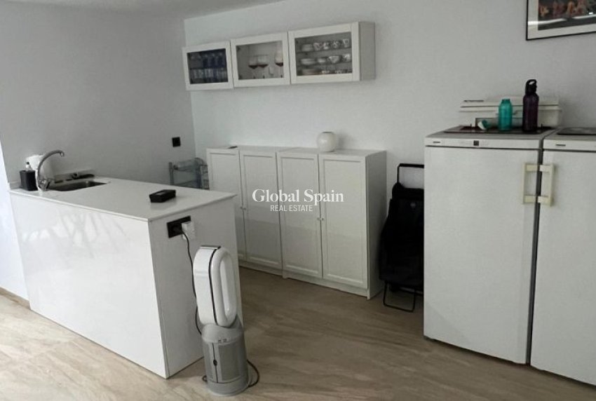 Wiederverkauf - VILLA -
ORIHUELA COSTA - Costa Blanca