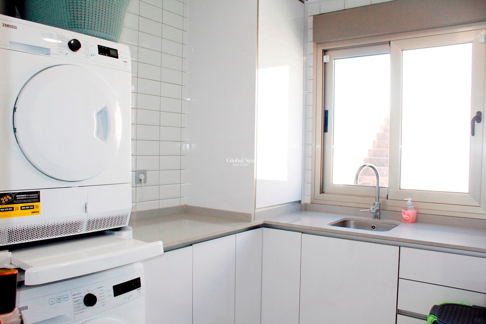 Wiederverkauf - VILLA -
ORIHUELA COSTA - Costa Blanca