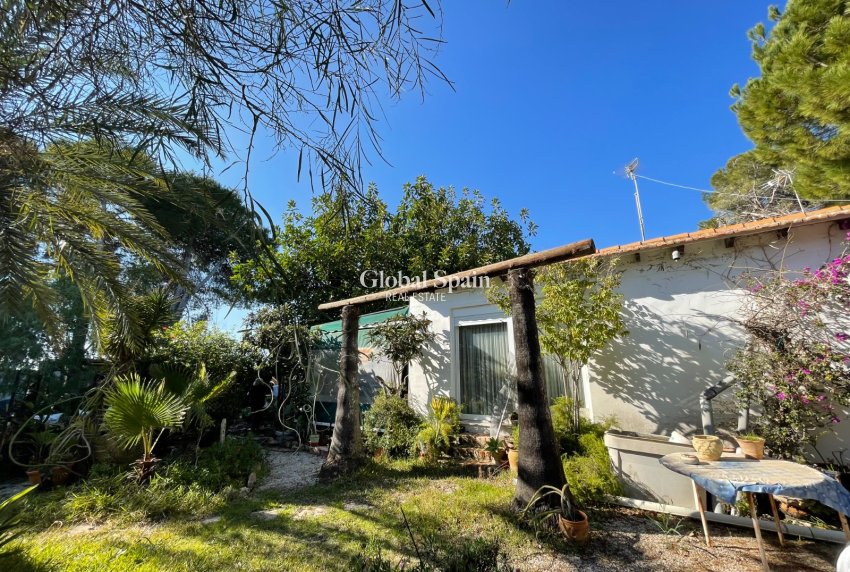 Wiederverkauf - VILLA -
ORIHUELA COSTA - Costa Blanca