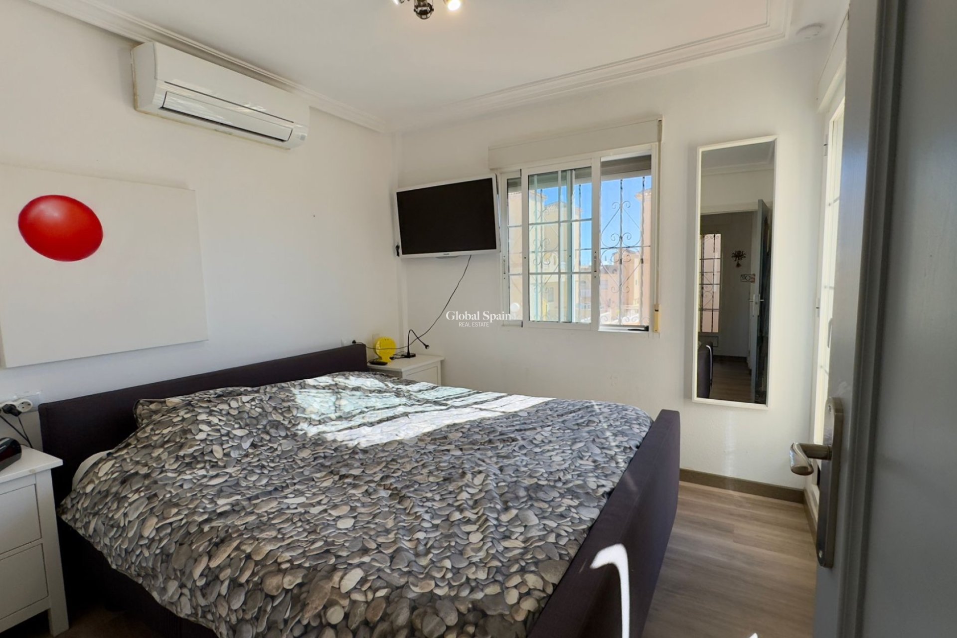 Wiederverkauf - VILLA -
ORIHUELA COSTA - Costa Blanca