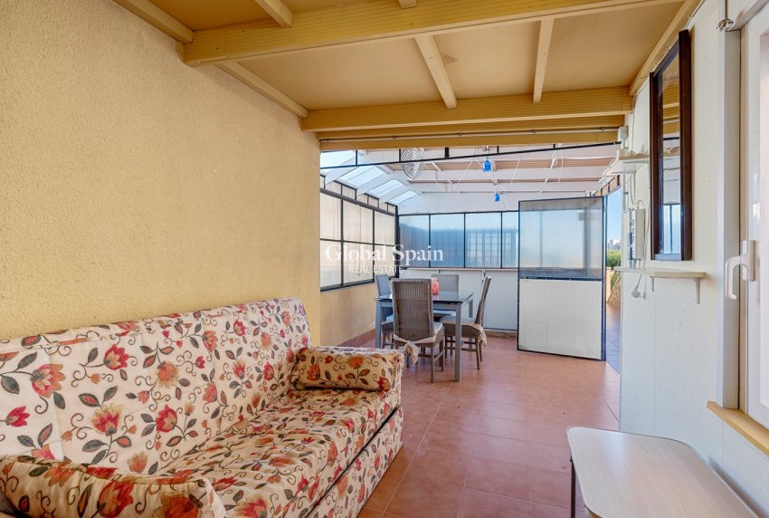 Wiederverkauf - VILLA -
ORIHUELA COSTA - Costa Blanca