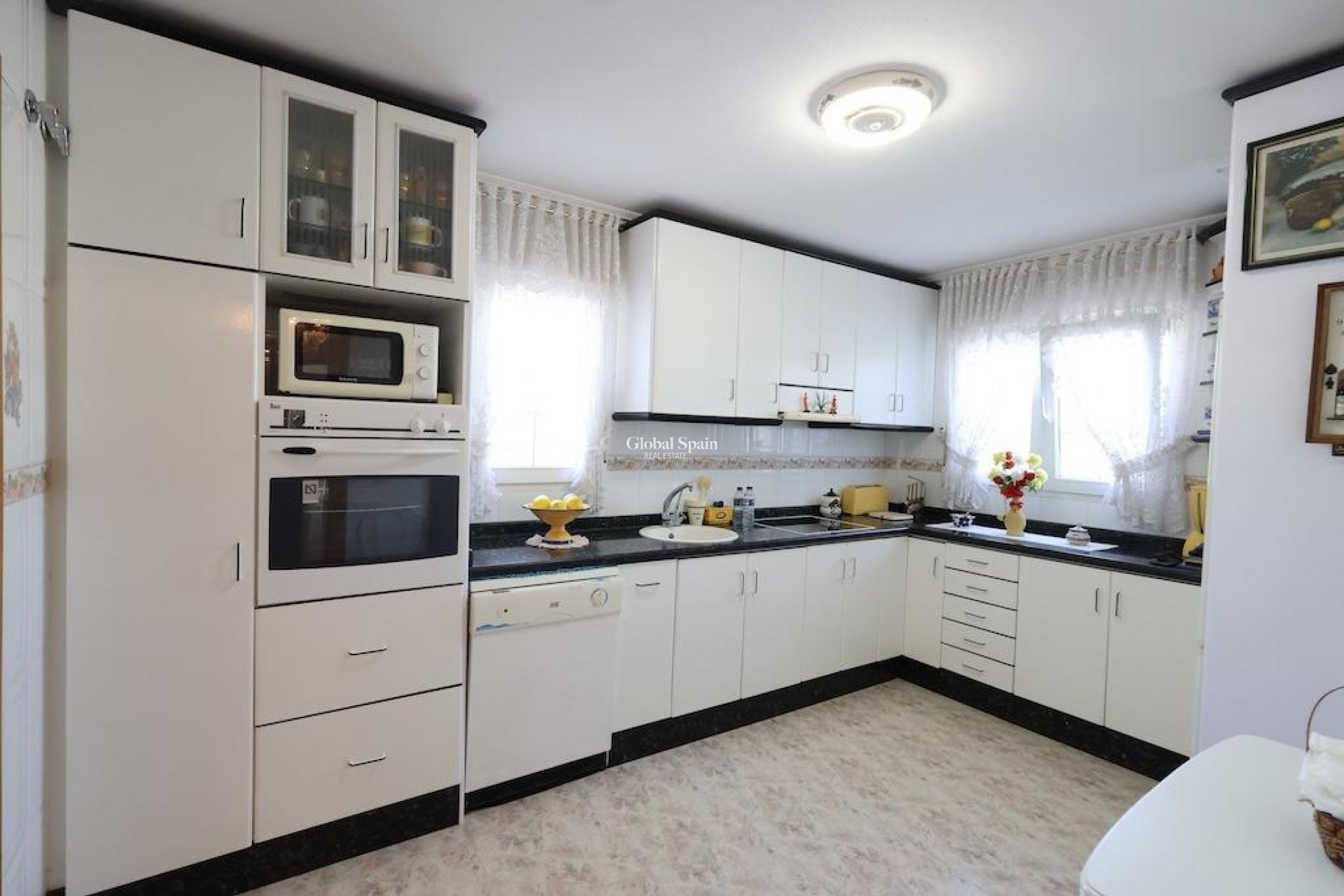 Wiederverkauf - VILLA -
ORIHUELA COSTA - Costa Blanca