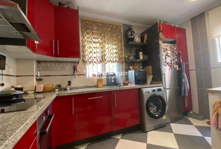 Wiederverkauf - VILLA -
ORIHUELA COSTA - Costa Blanca