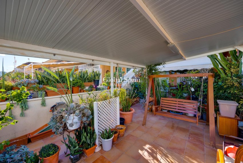 Wiederverkauf - VILLA -
ORIHUELA COSTA - Costa Blanca