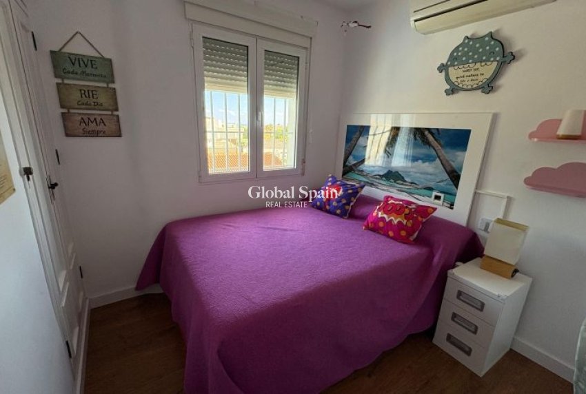 Wiederverkauf - VILLA -
ORIHUELA COSTA - Costa Blanca