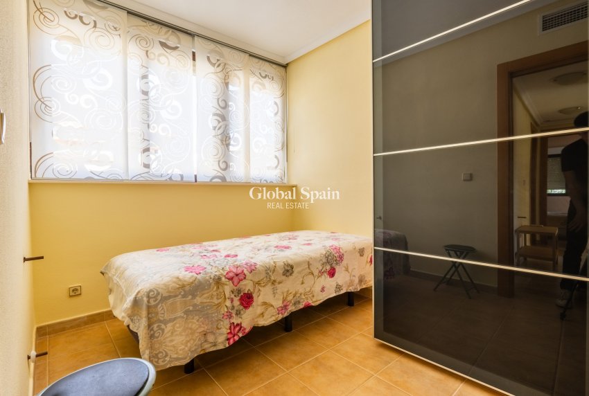 Wiederverkauf - VILLA -
ORIHUELA COSTA - Costa Blanca