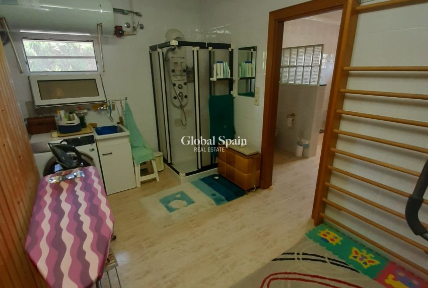 Wiederverkauf - VILLA -
ORIHUELA COSTA - Costa Blanca