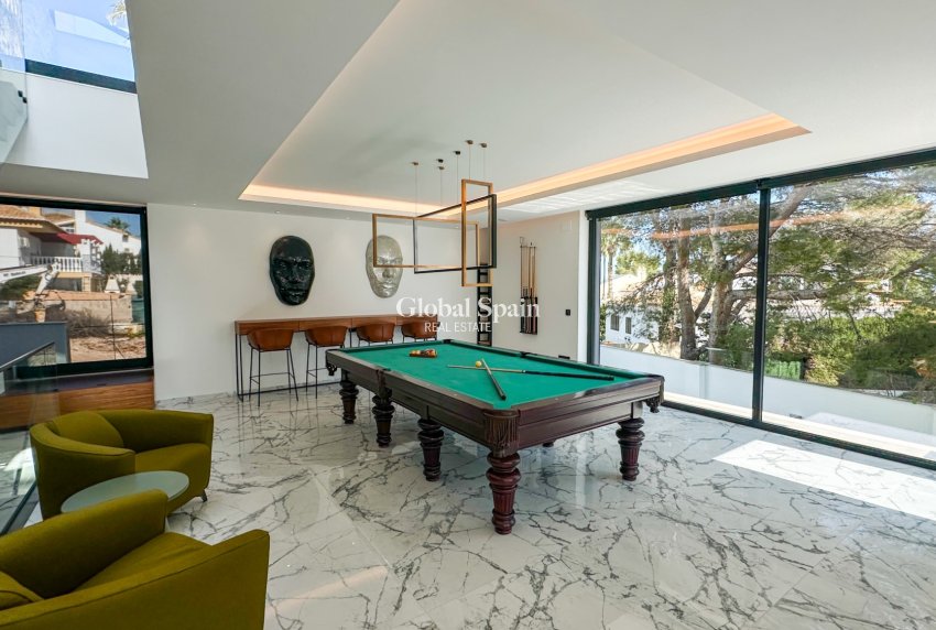 Wiederverkauf - VILLA -
ORIHUELA COSTA - Costa Blanca