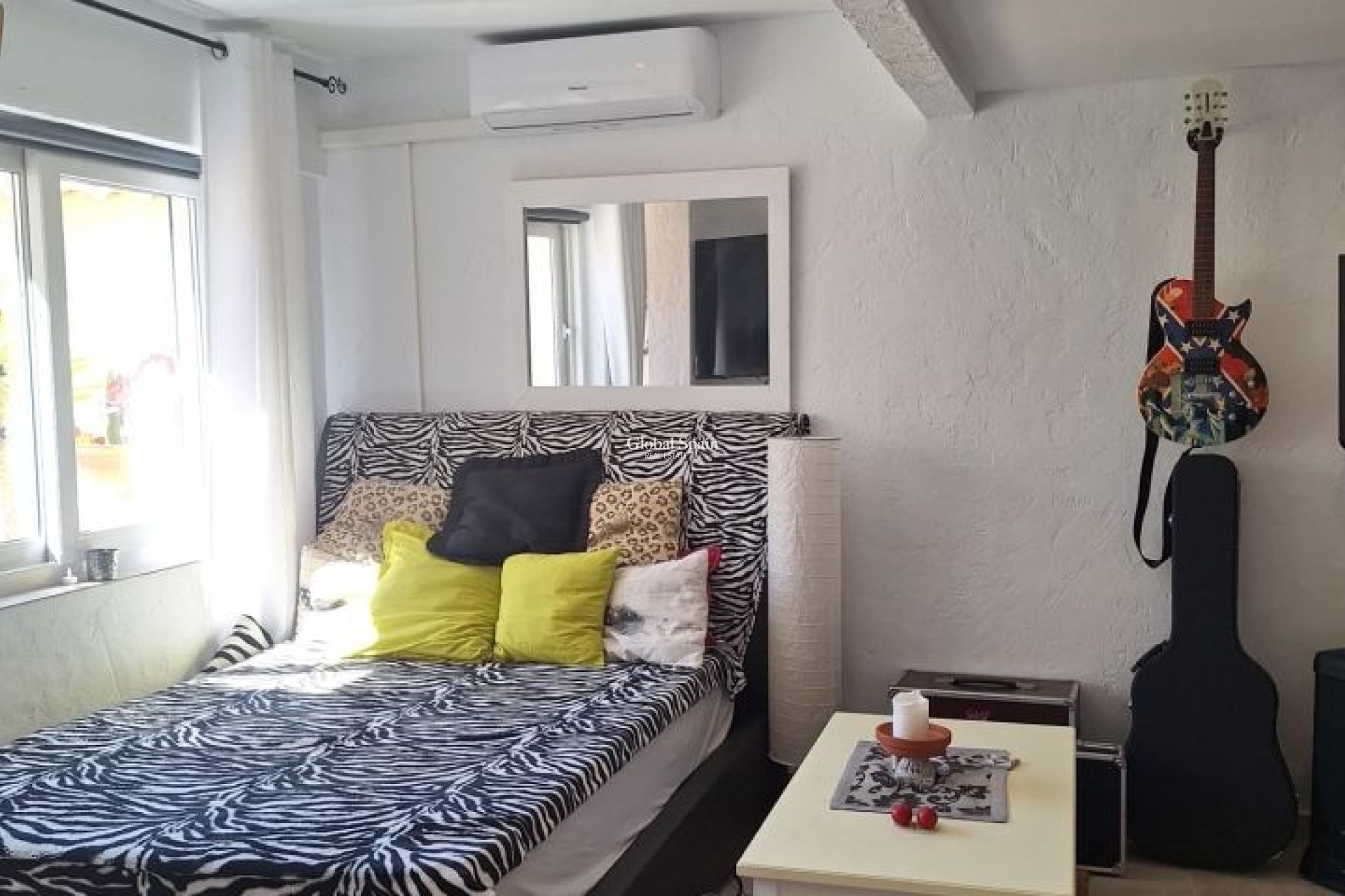 Wiederverkauf - VILLA -
ORIHUELA COSTA - Costa Blanca