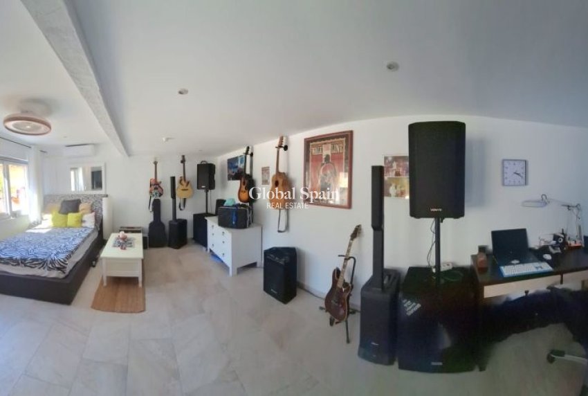 Wiederverkauf - VILLA -
ORIHUELA COSTA - Costa Blanca