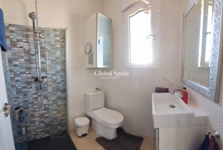 Wiederverkauf - VILLA -
ORIHUELA COSTA - Costa Blanca