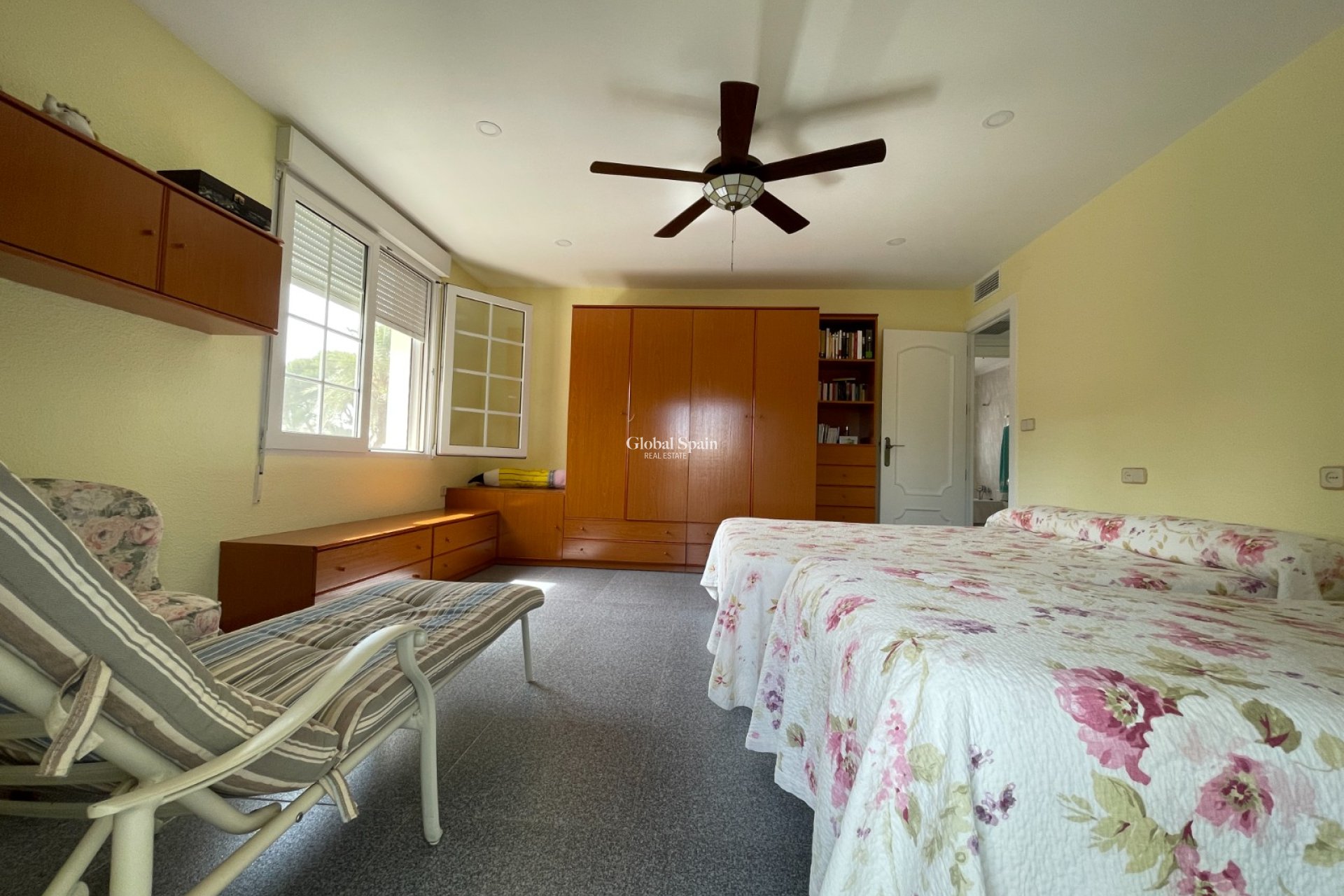 Wiederverkauf - VILLA -
ORIHUELA COSTA - Costa Blanca