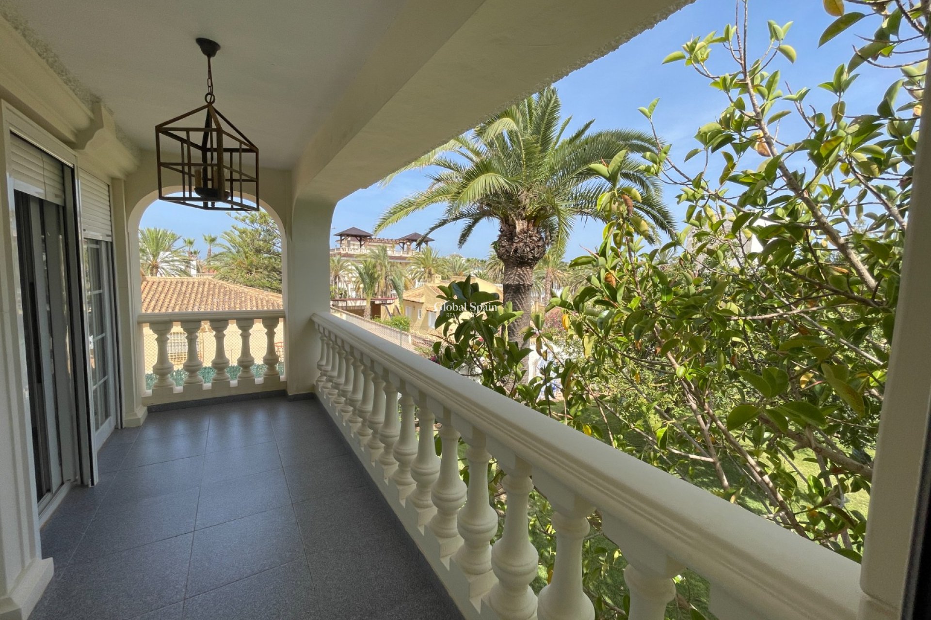 Wiederverkauf - VILLA -
ORIHUELA COSTA - Costa Blanca