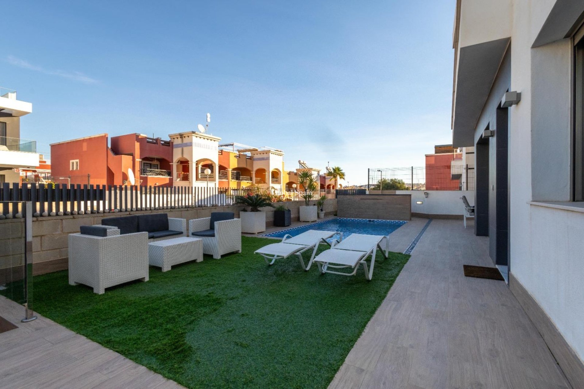 Wiederverkauf - VILLA -
ORIHUELA COSTA - Costa Blanca