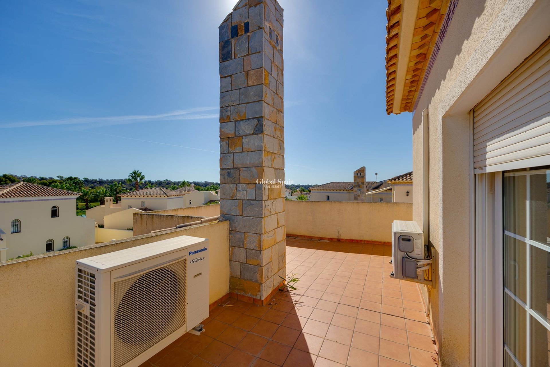 Wiederverkauf - VILLA -
ORIHUELA COSTA - Costa Blanca