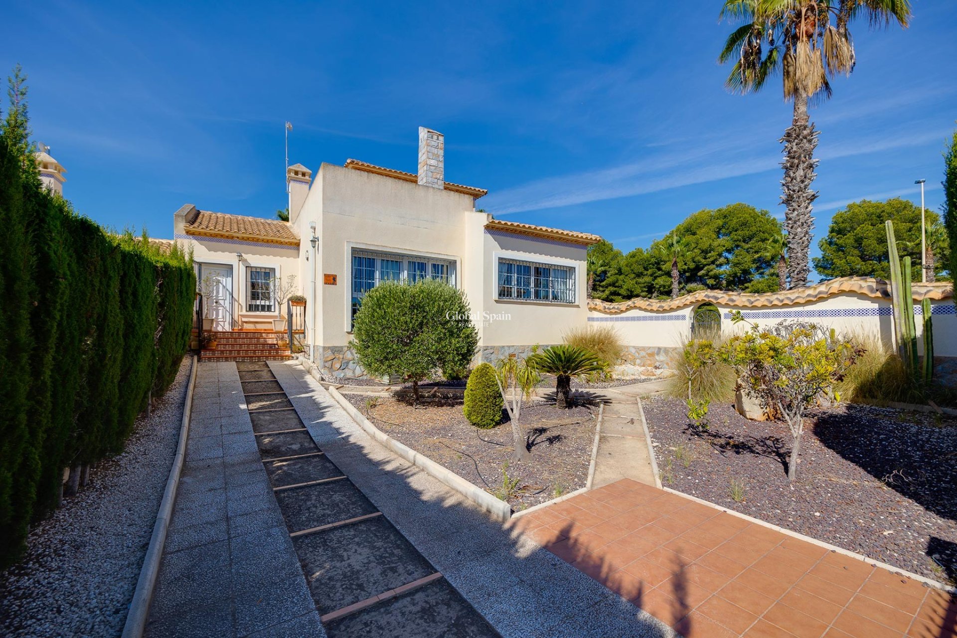 Wiederverkauf - VILLA -
ORIHUELA COSTA - Costa Blanca