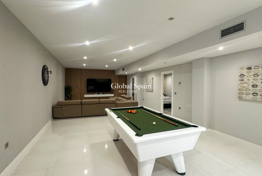 Wiederverkauf - VILLA -
ORIHUELA COSTA - Costa Blanca