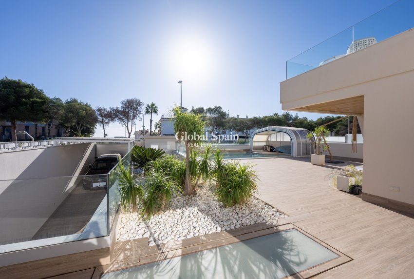 Wiederverkauf - VILLA -
ORIHUELA COSTA - Costa Blanca