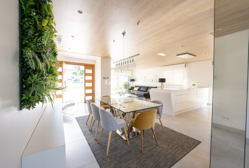 Wiederverkauf - VILLA -
ORIHUELA COSTA - Costa Blanca