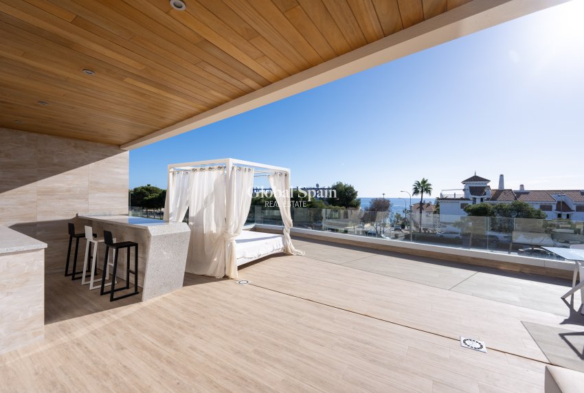 Wiederverkauf - VILLA -
ORIHUELA COSTA - Costa Blanca