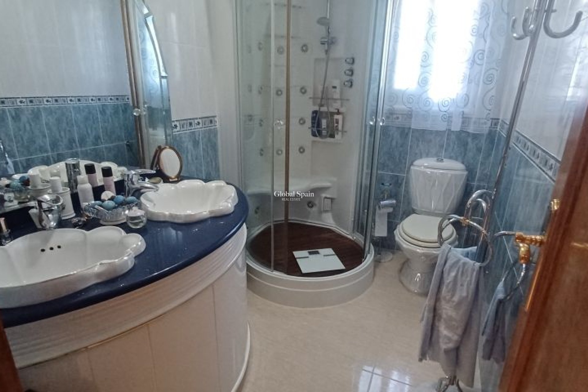 Wiederverkauf - VILLA -
ORIHUELA COSTA - Costa Blanca