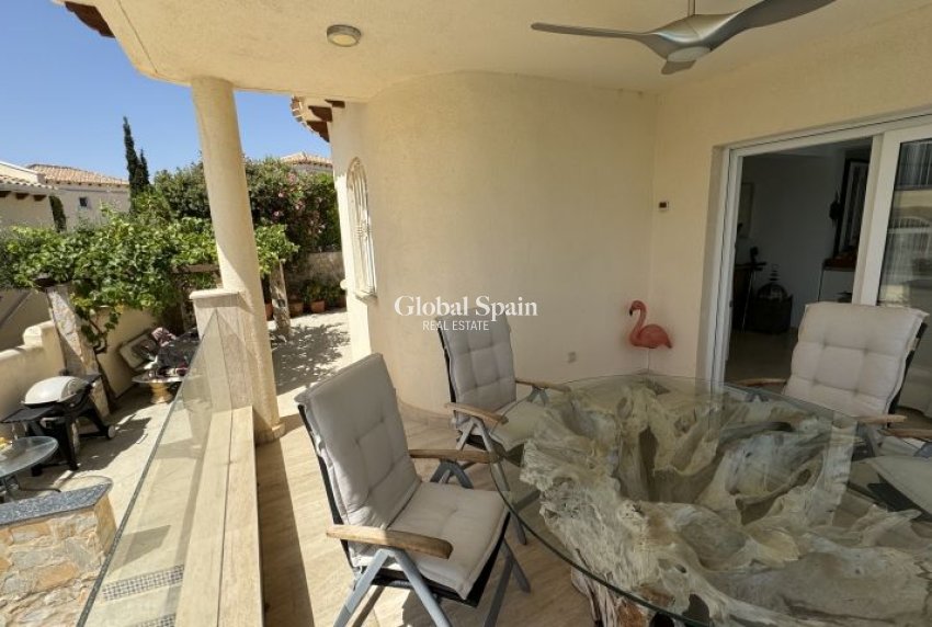 Wiederverkauf - VILLA -
ORIHUELA COSTA - Costa Blanca
