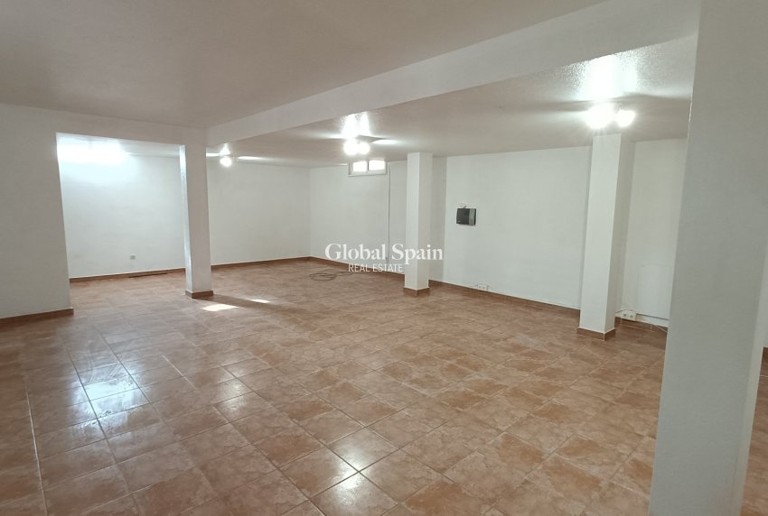 Wiederverkauf - VILLA -
ORIHUELA COSTA - Costa Blanca