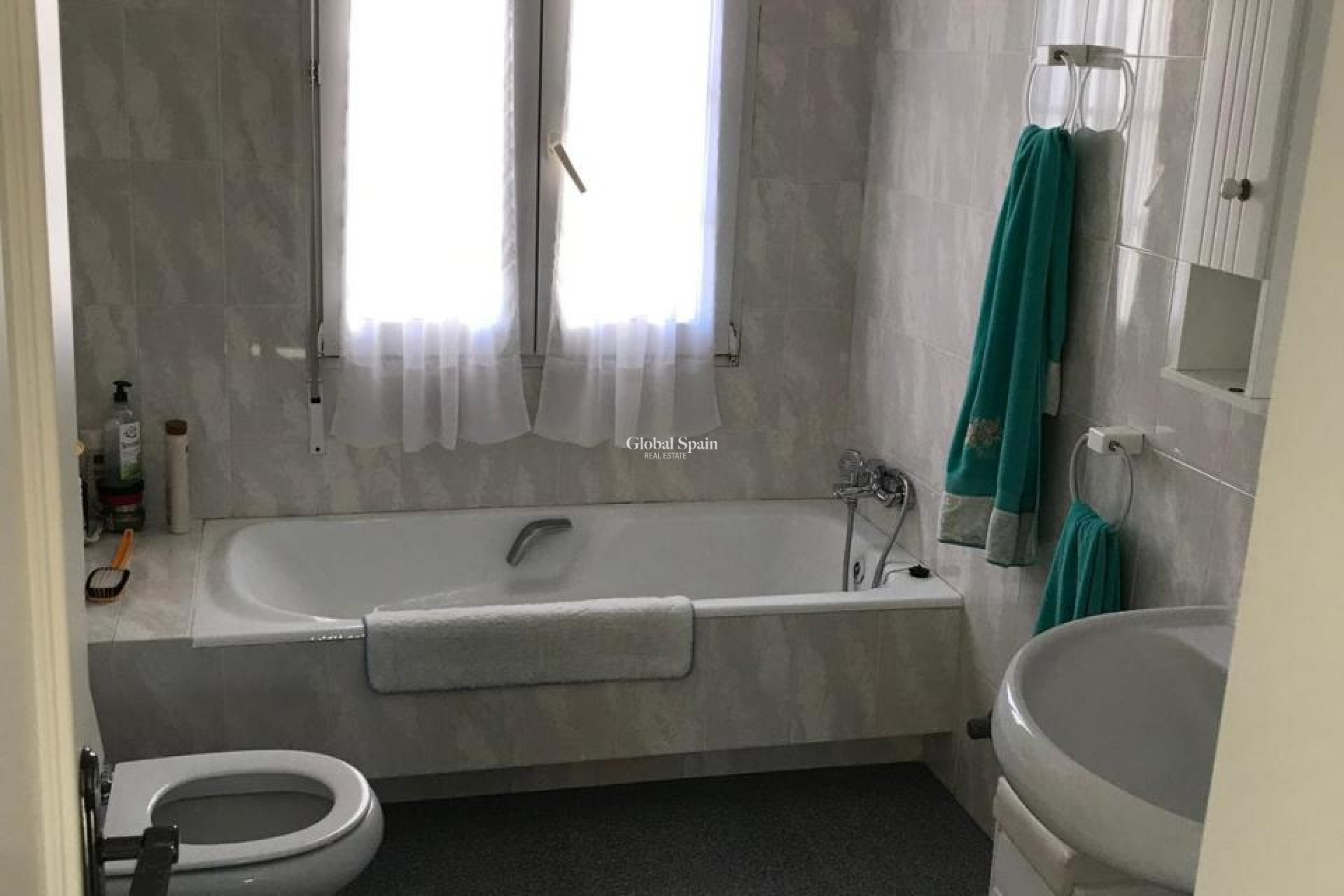 Wiederverkauf - VILLA -
ORIHUELA COSTA - Costa Blanca