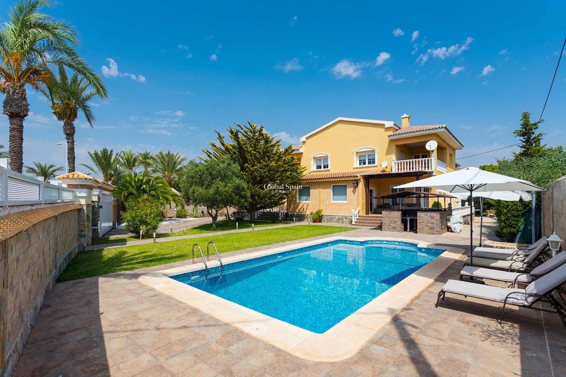 Wiederverkauf - VILLA -
ORIHUELA COSTA - Costa Blanca