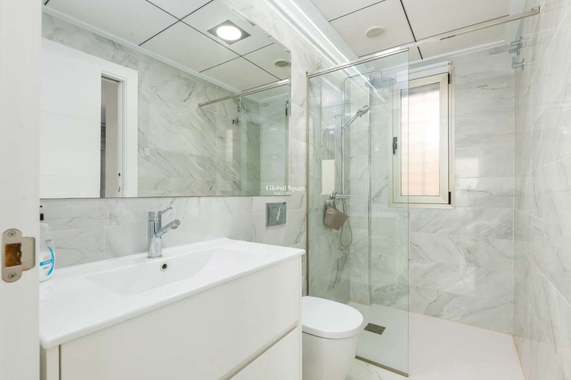Wiederverkauf - VILLA -
ORIHUELA COSTA - Costa Blanca