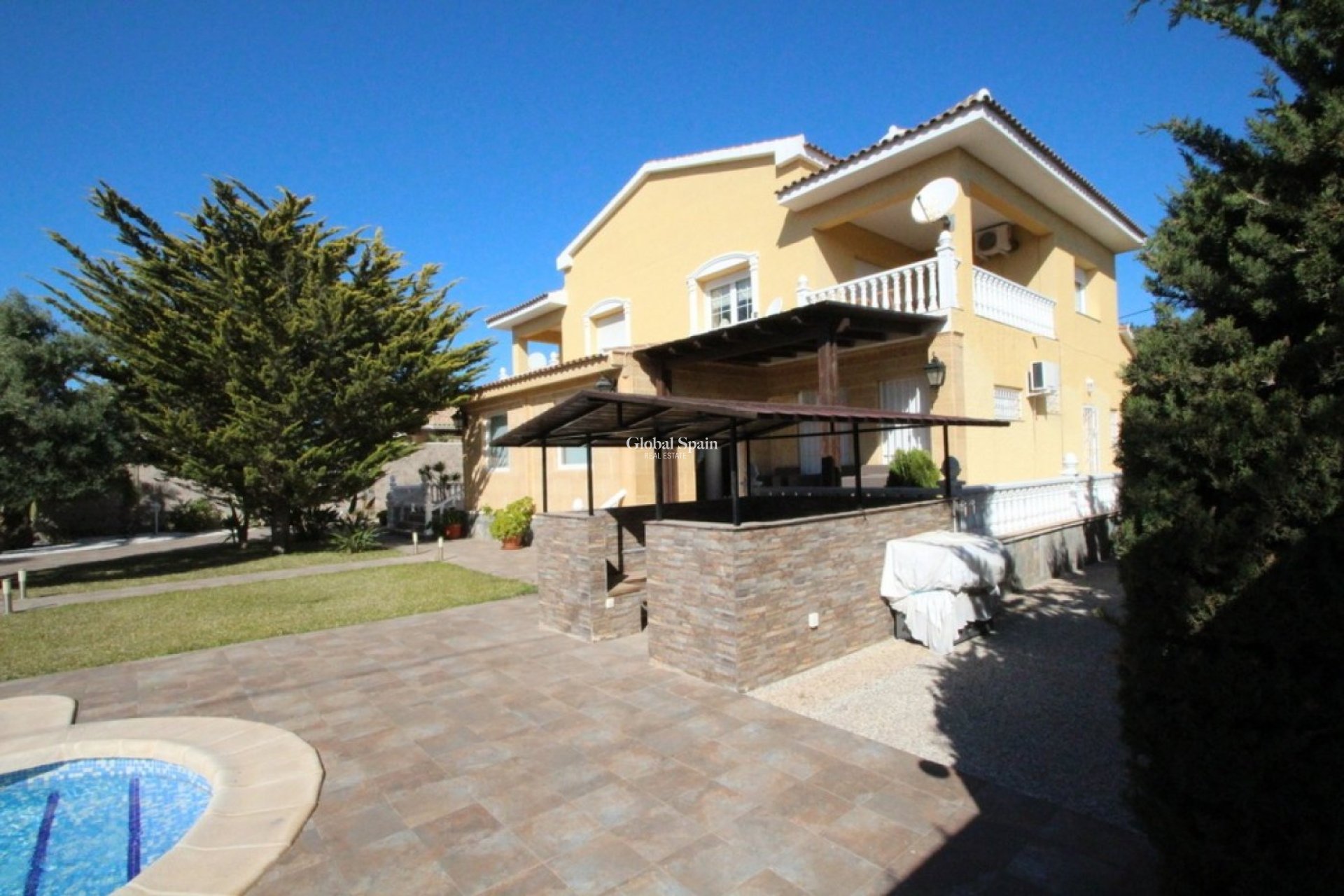 Wiederverkauf - VILLA -
ORIHUELA COSTA - Costa Blanca
