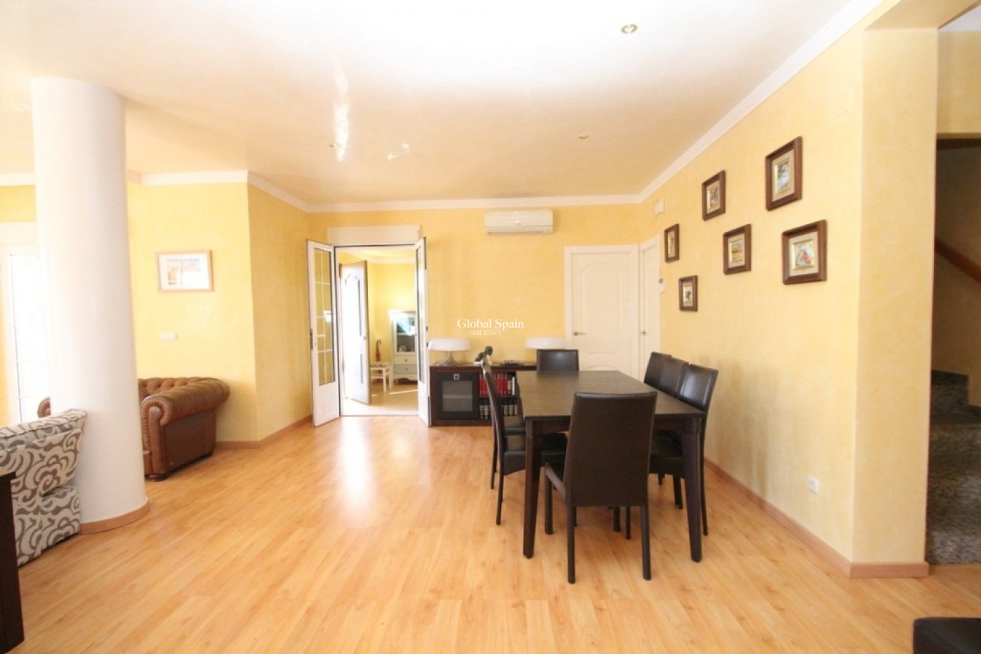 Wiederverkauf - VILLA -
ORIHUELA COSTA - Costa Blanca