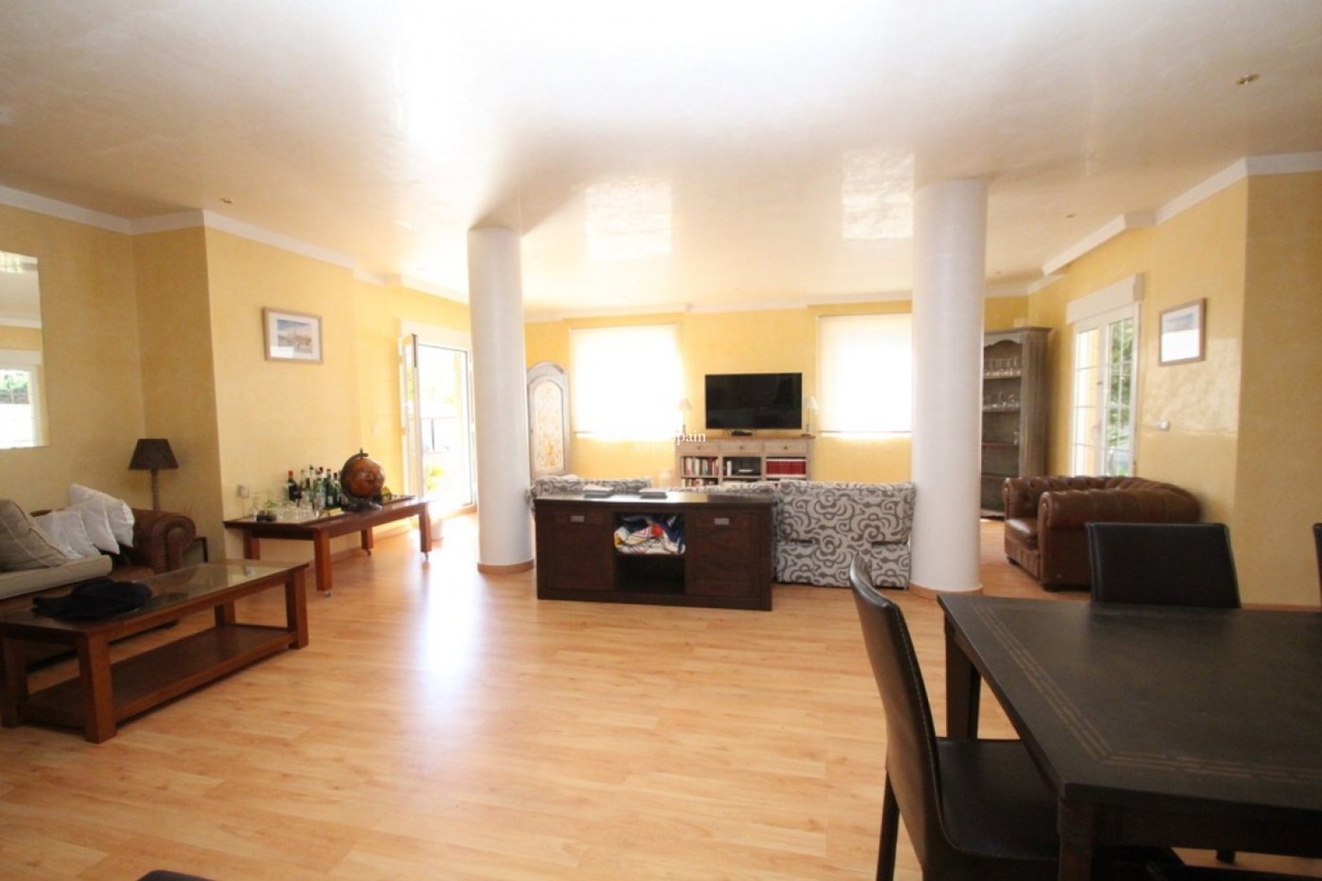 Wiederverkauf - VILLA -
ORIHUELA COSTA - Costa Blanca