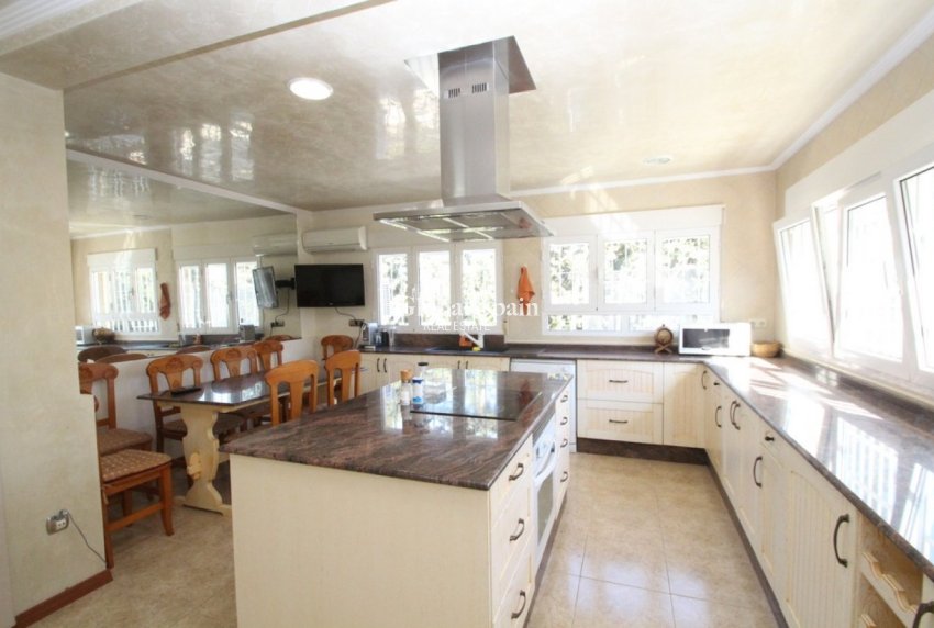 Wiederverkauf - VILLA -
ORIHUELA COSTA - Costa Blanca