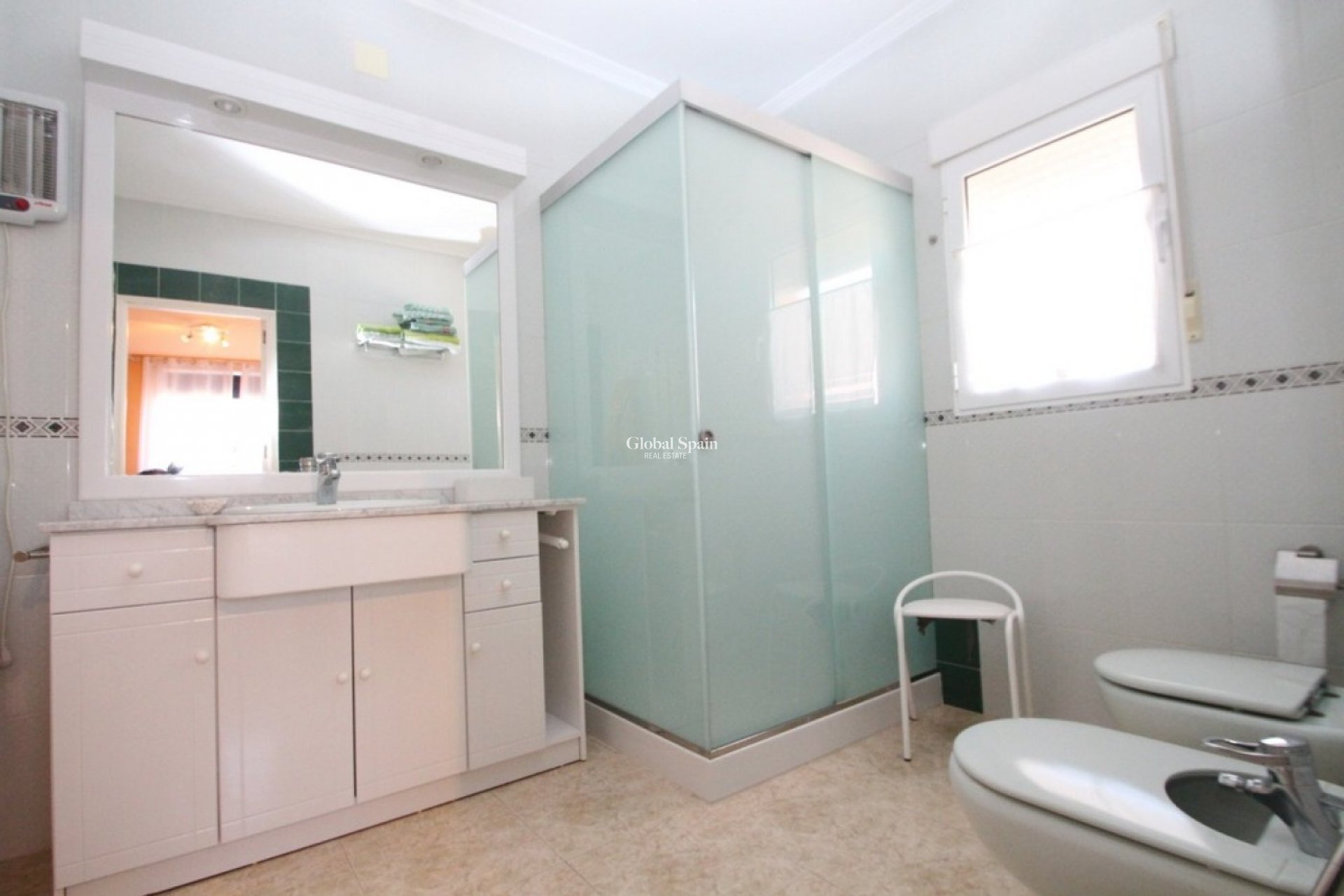 Wiederverkauf - VILLA -
ORIHUELA COSTA - Costa Blanca