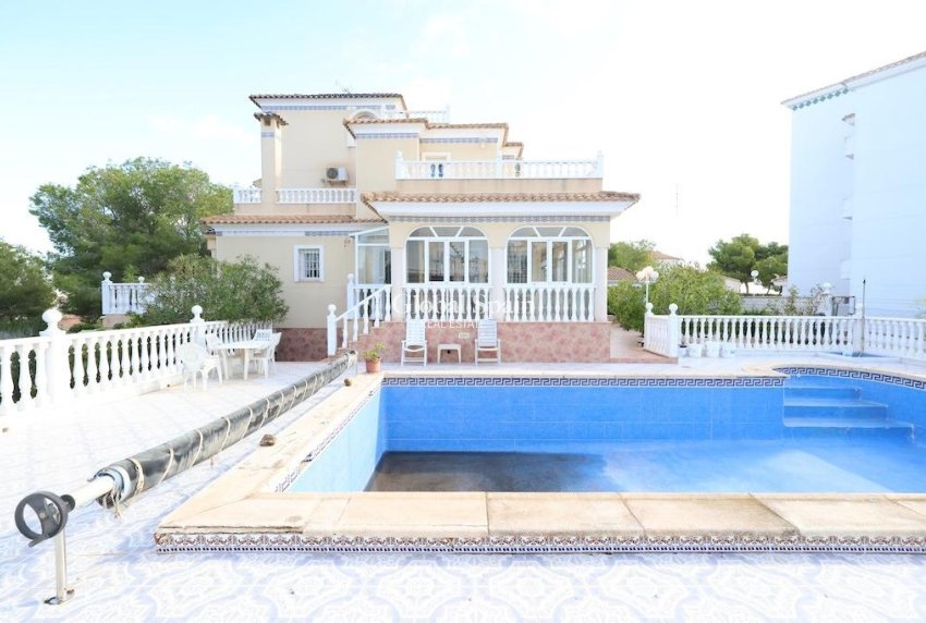 Wiederverkauf - VILLA -
ORIHUELA COSTA - Costa Blanca