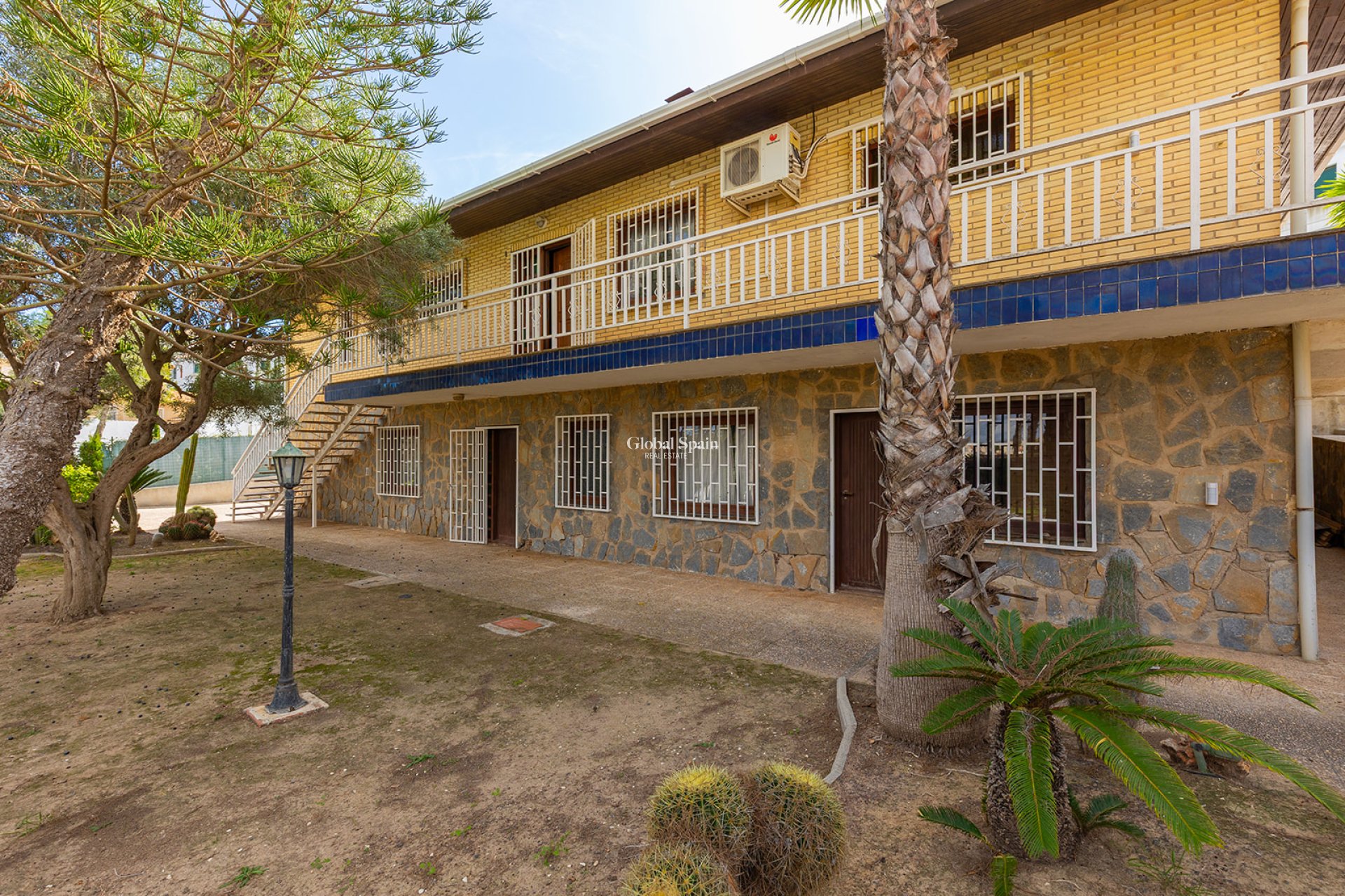 Wiederverkauf - VILLA -
ORIHUELA COSTA - Costa Blanca