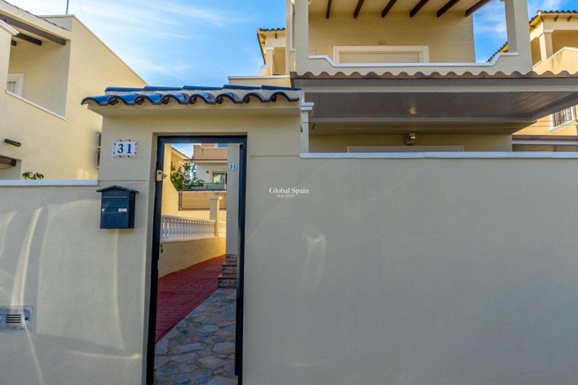 Wiederverkauf - VILLA -
ORIHUELA COSTA - Costa Blanca