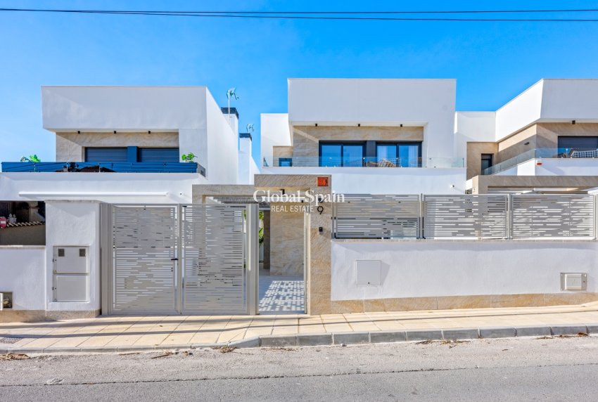 Wiederverkauf - VILLA -
ORIHUELA COSTA - Costa Blanca