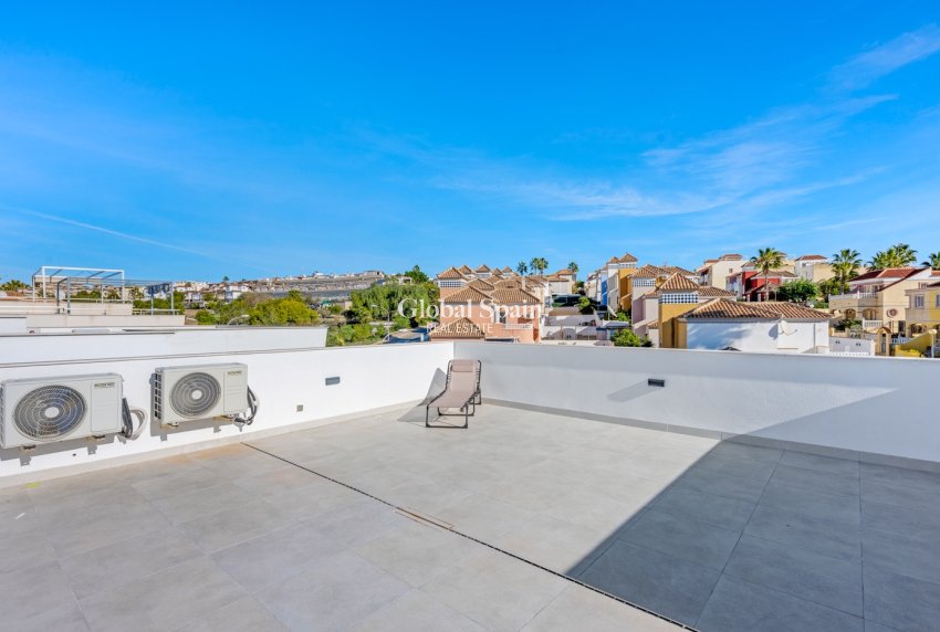 Wiederverkauf - VILLA -
ORIHUELA COSTA - Costa Blanca