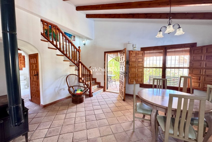 Wiederverkauf - VILLA -
ORIHUELA COSTA - Costa Blanca