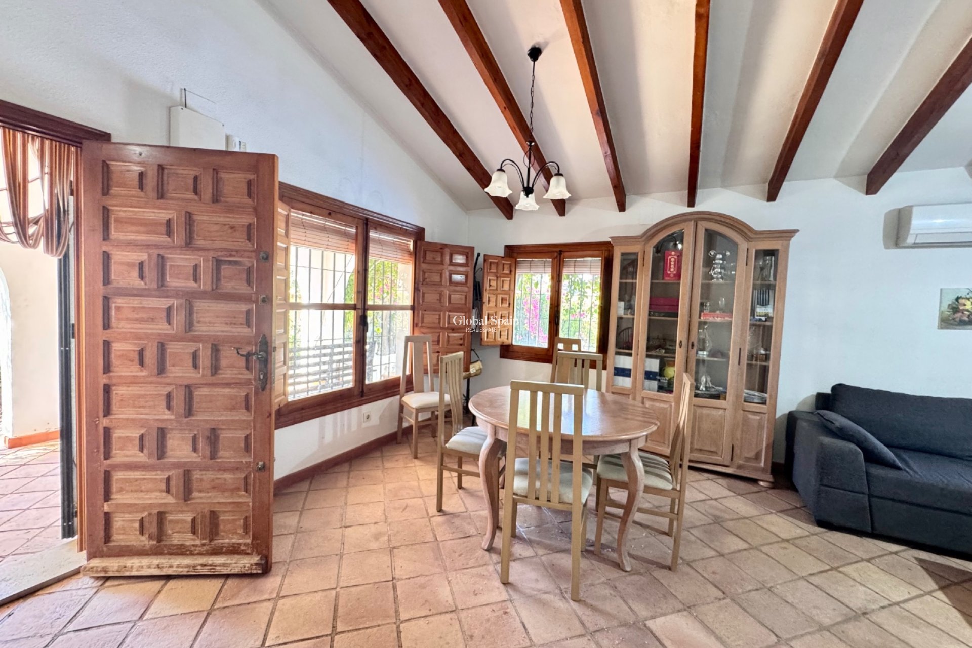 Wiederverkauf - VILLA -
ORIHUELA COSTA - Costa Blanca